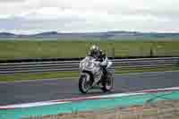 cadwell-no-limits-trackday;cadwell-park;cadwell-park-photographs;cadwell-trackday-photographs;enduro-digital-images;event-digital-images;eventdigitalimages;navarra;no-limits-trackdays;peter-wileman-photography;racing-digital-images;trackday-digital-images;trackday-photos